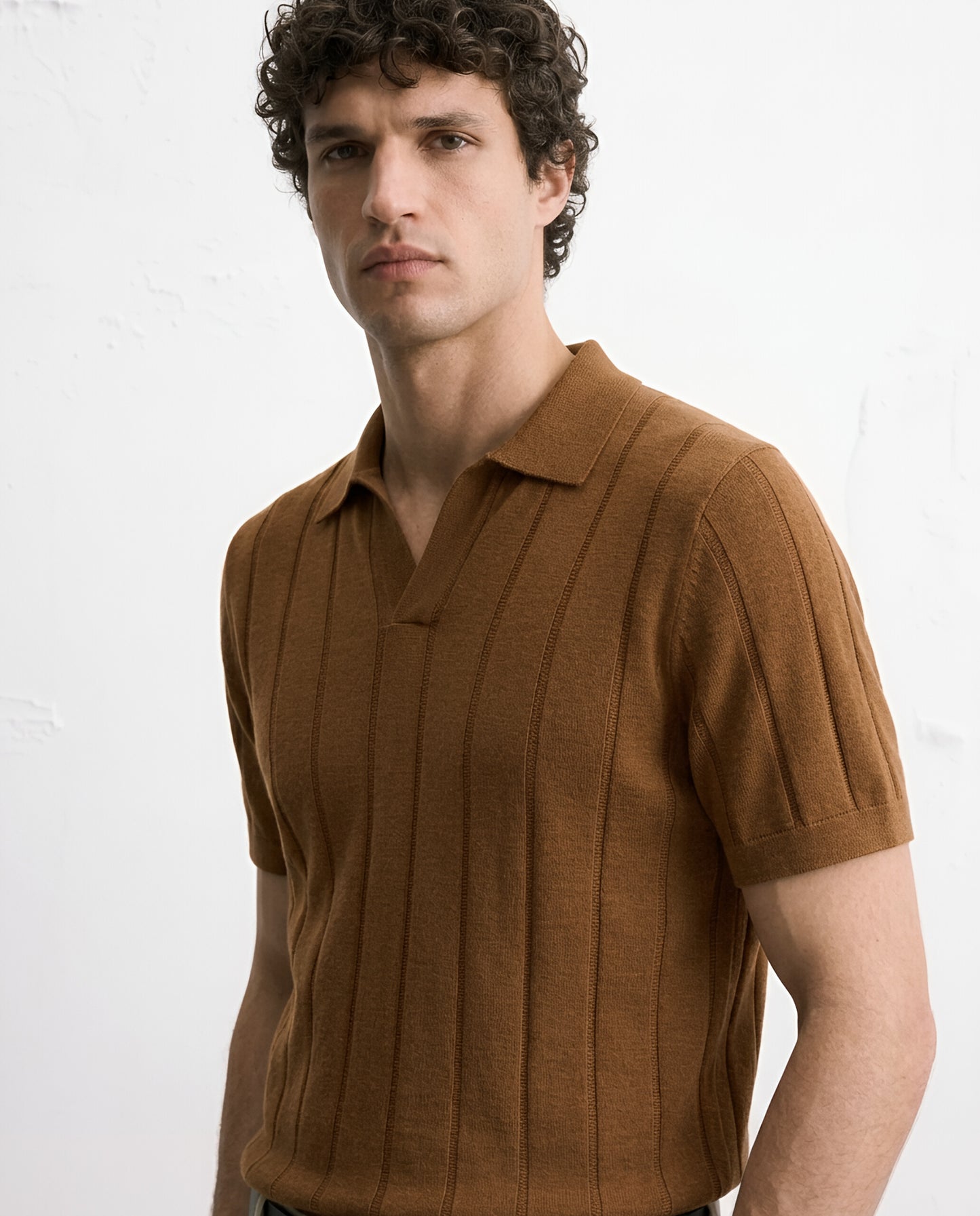 TEXTURED POLO – TOBACCO BROWN